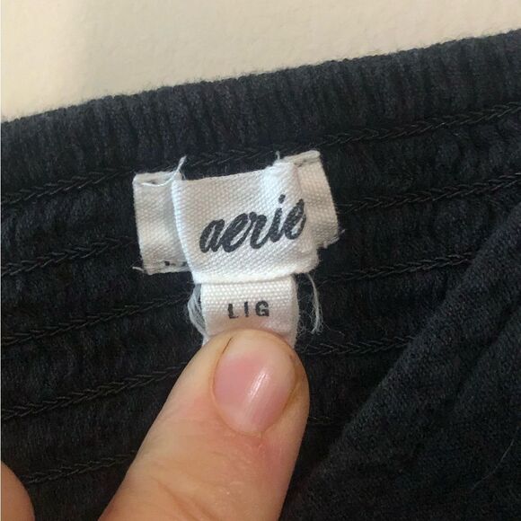 ➿ Aerie | Smocked Back Cropped Top - Picture 3 of 4